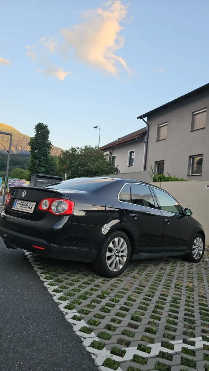 Volkswagen Jetta 2005 photo 3