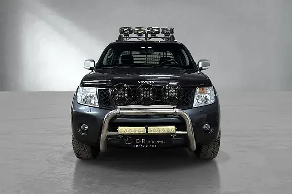 Nissan Navara 2015 photo 2