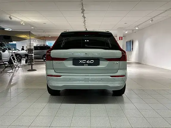 Volvo Xc60 2027 photo 4