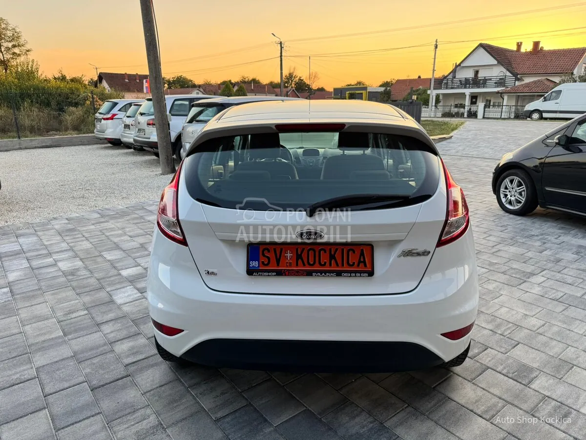Ford Fiesta 2015 photo 5