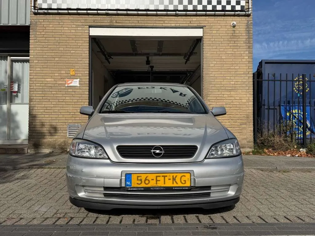 Opel Astra 2000 photo 5
