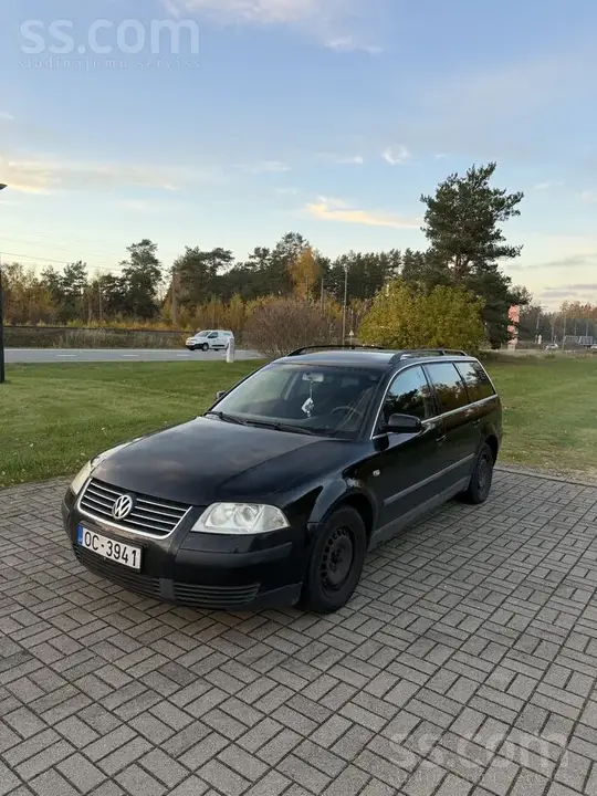 Volkswagen Passat 2003 photo 2