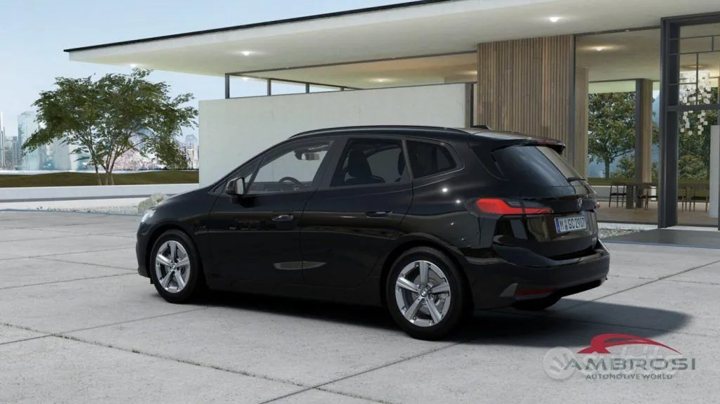 BMW 2 Series Active Tourer 2026 photo 2