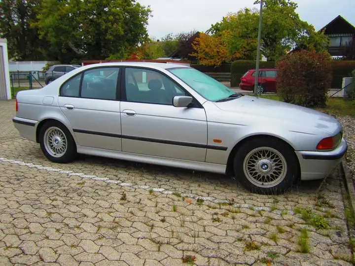 BMW E39