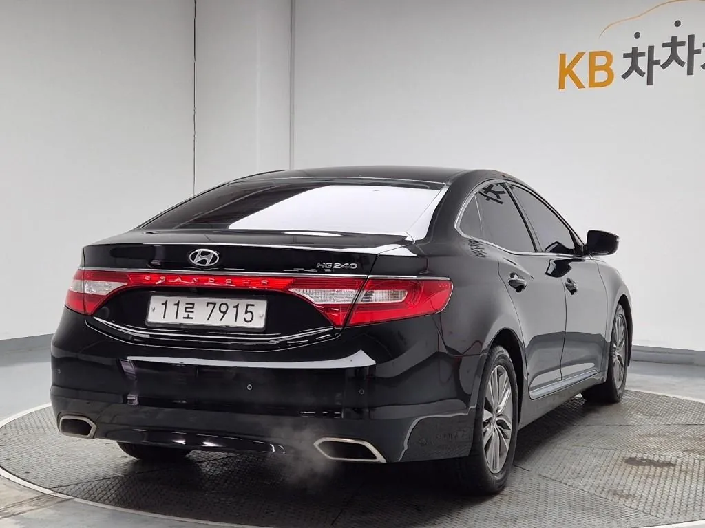 Hyundai Grandeur 2016 photo 3