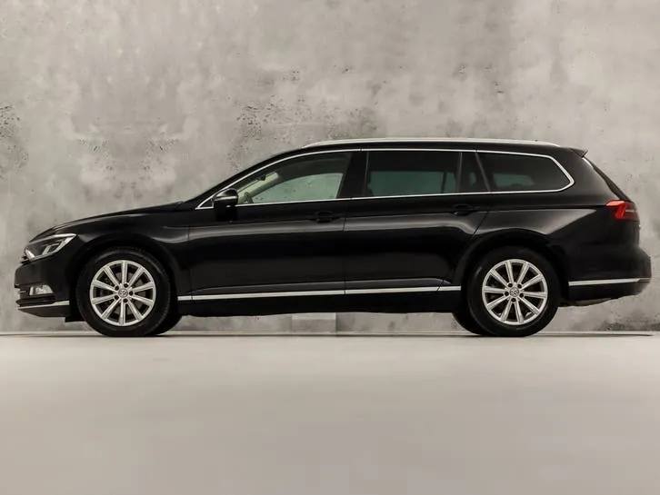 Volkswagen Passat 2019 photo 2