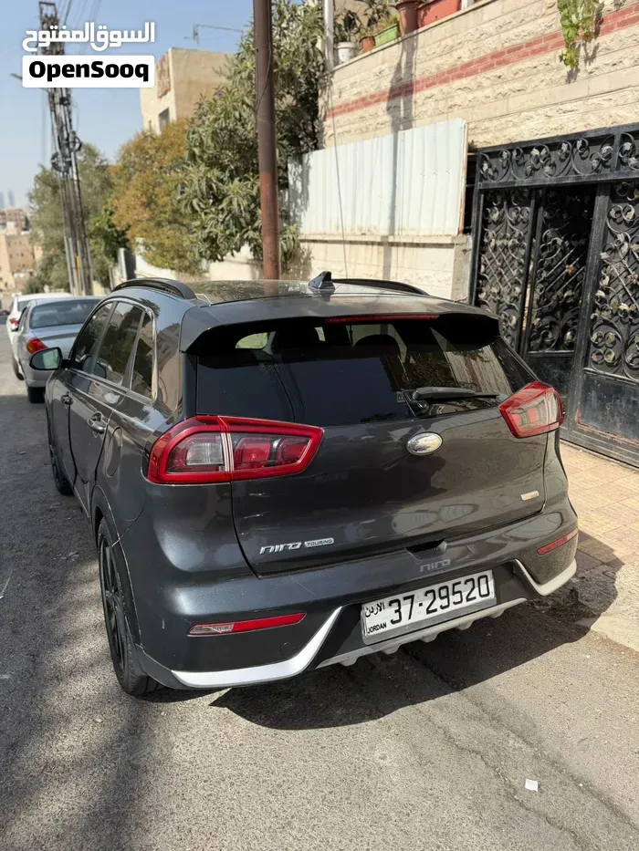 Kia Niro 2018 photo 2