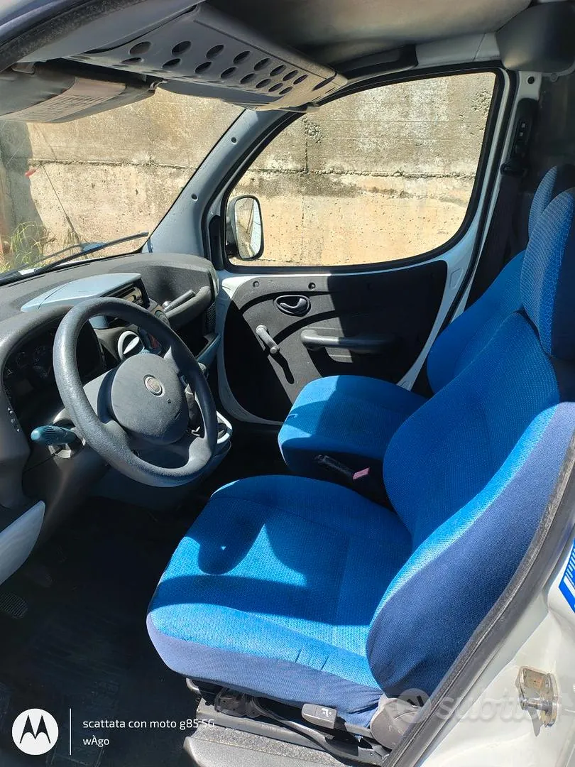 Fiat Doblo 2005 photo 2