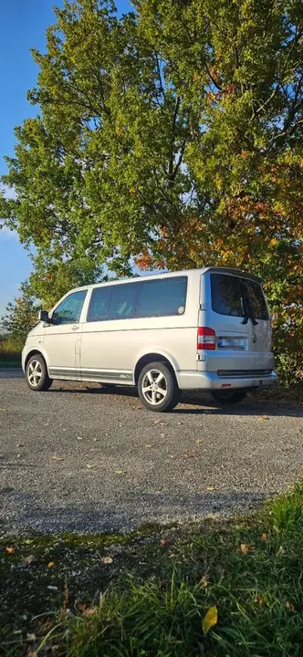Volkswagen Caravelle 2009 photo 2