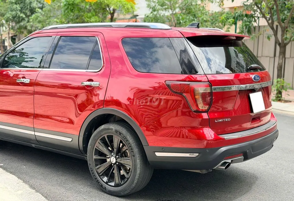 Ford Explorer 2019 photo 3