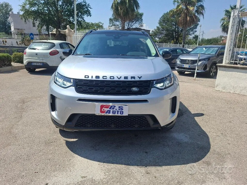 Land Rover Discovery Sport 2020 photo 2