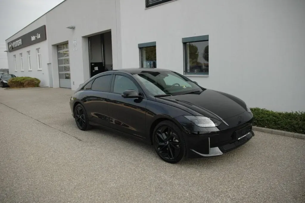Hyundai Ioniq 6 2025 photo 3