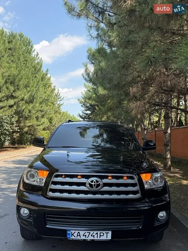 Toyota Sequoia 2008 photo 3