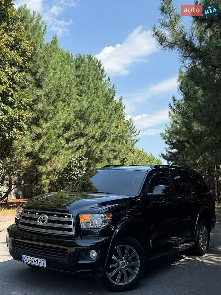 Toyota Sequoia 2008 photo 2
