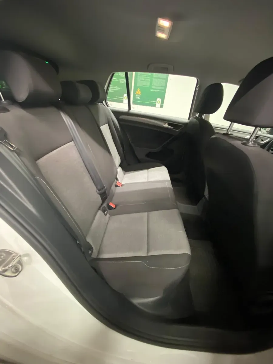 Volkswagen Golf 2013 photo 3