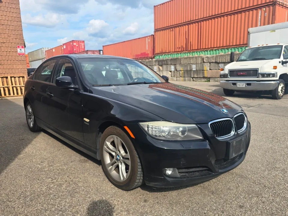 BMW 3 Series 2009 photo 2