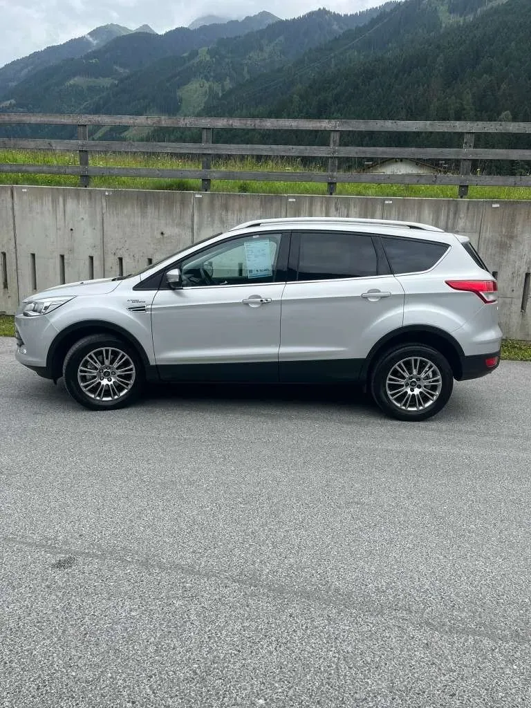 Ford Kuga 2013 photo 2