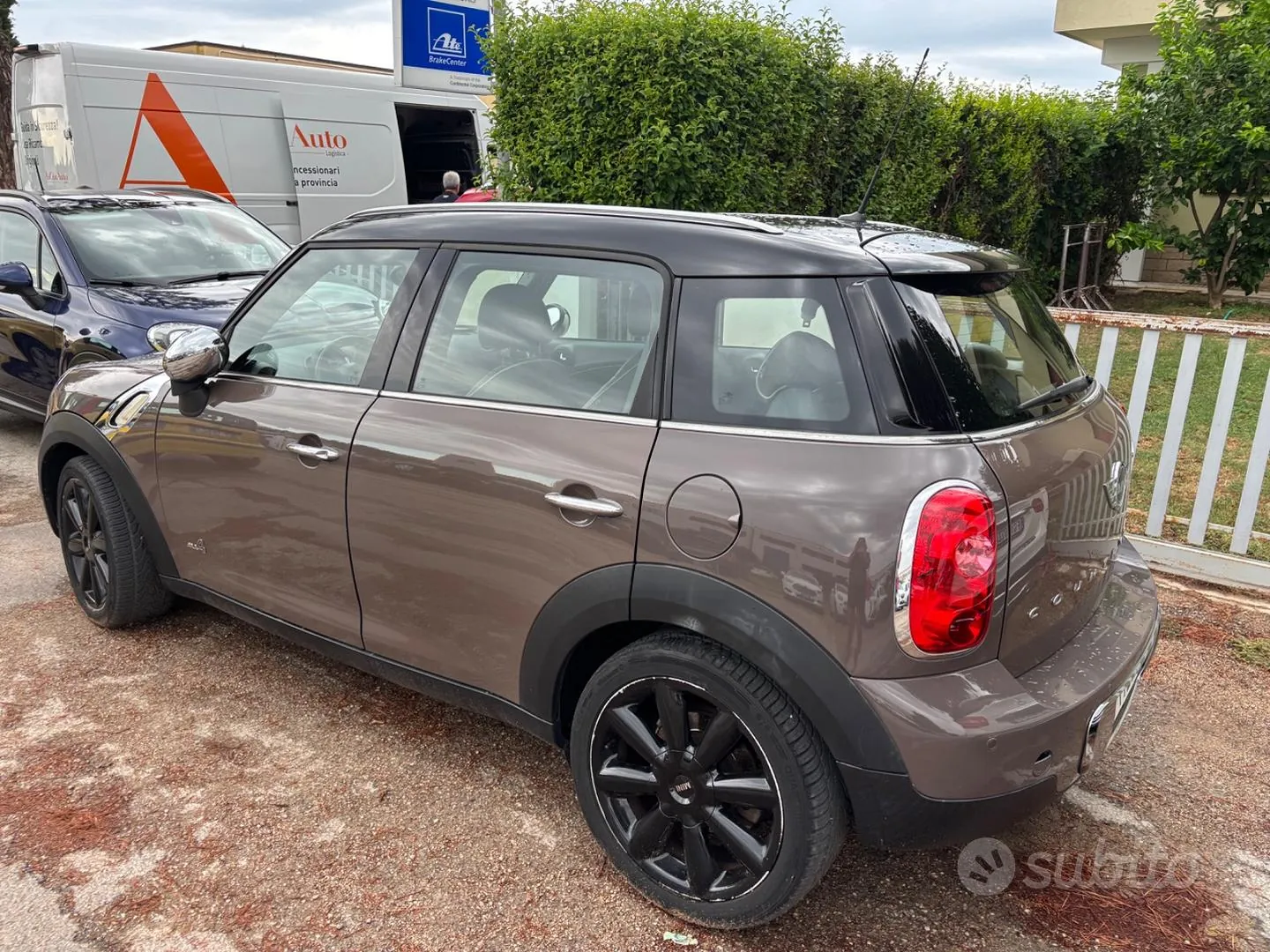 Mini Countryman 2012 photo 2