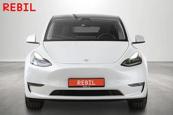 Tesla Model Y 2023 photo 3