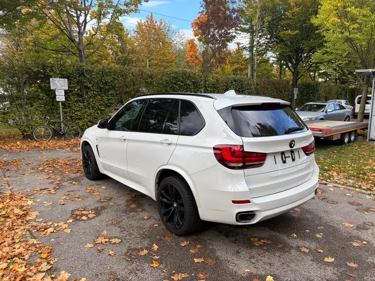 BMW X5 2014 photo 2