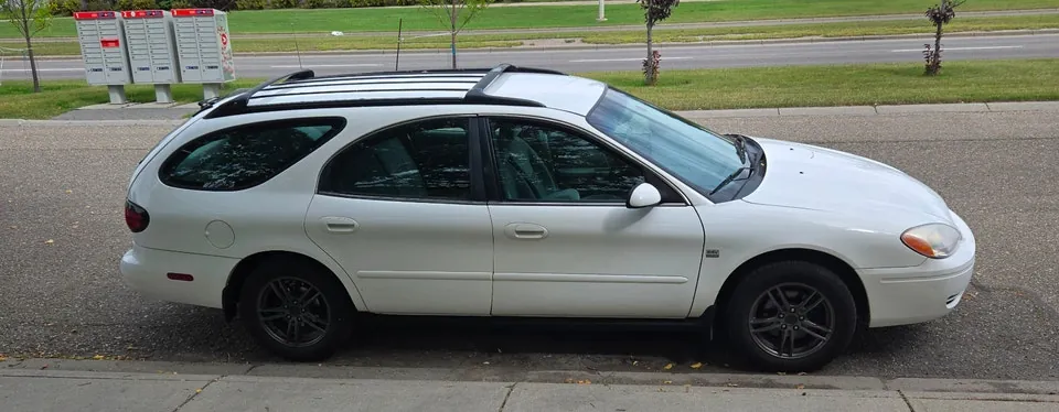 Ford Taurus
