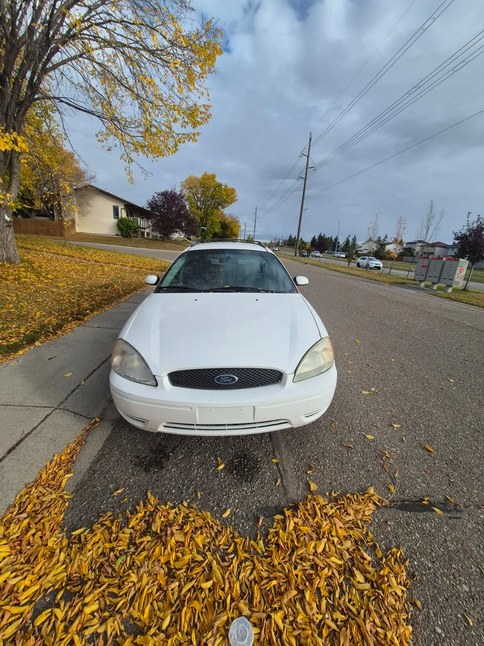 Ford Taurus 2004 photo 3