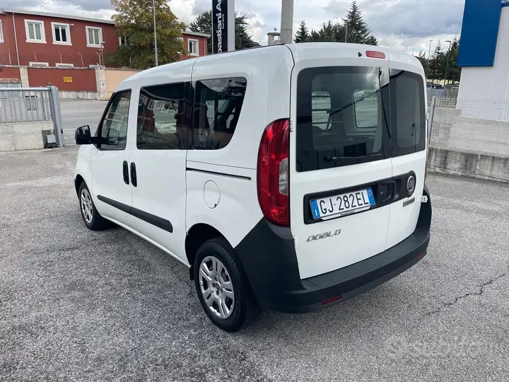 Fiat Doblò 2022 photo 4