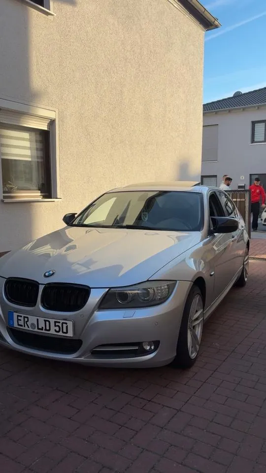 BMW E90