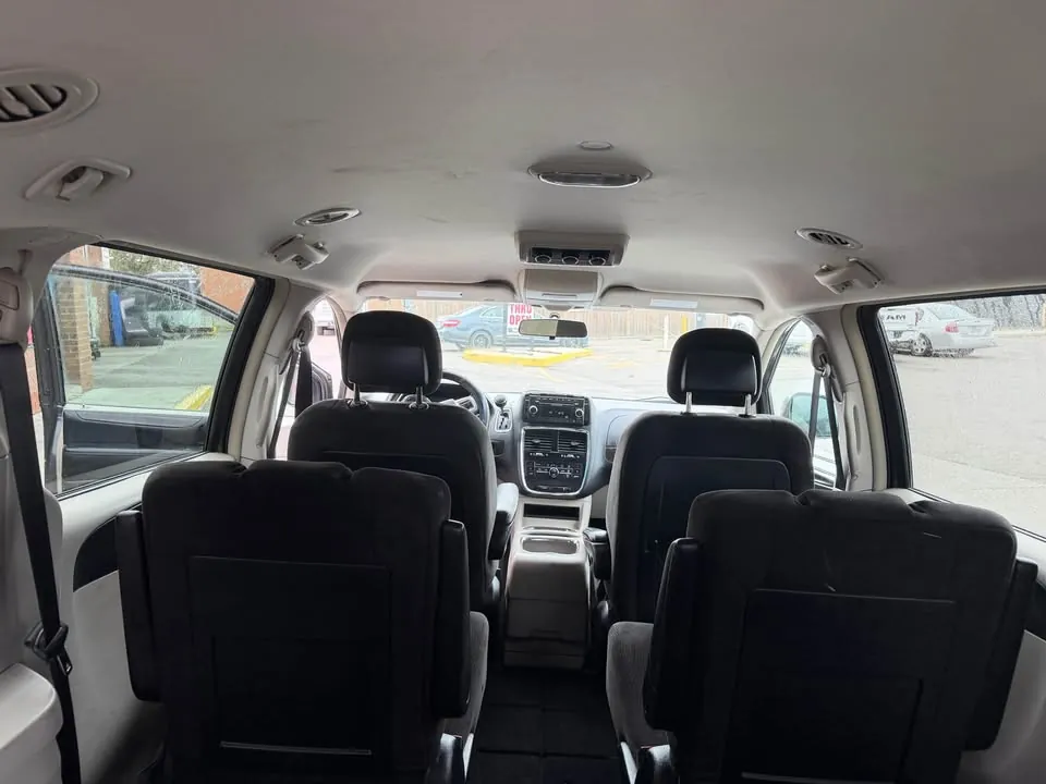 Dodge Caravan 2014 photo 5