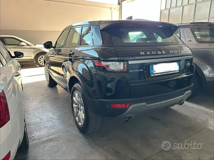 Land Rover Range Rover Evoque 2018 photo 3