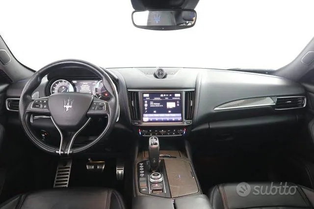Maserati Levante 2023 photo 4