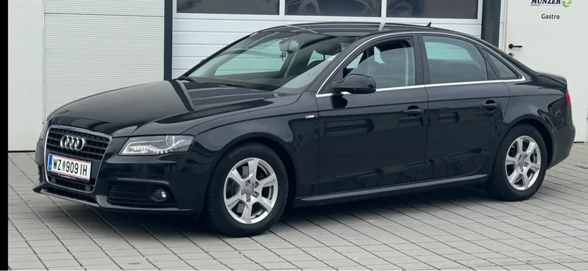 Audi A4 2008 photo 2
