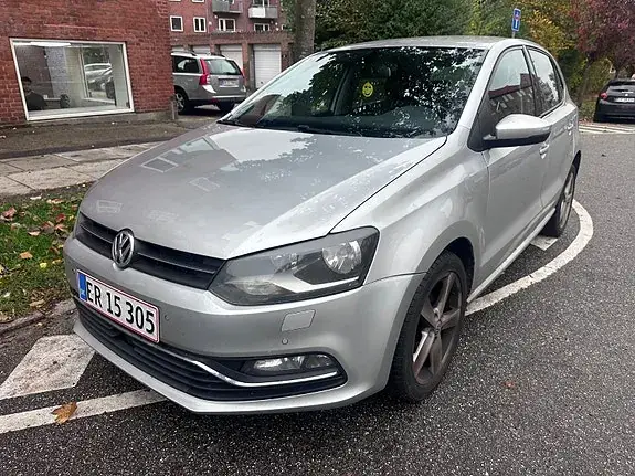 Volkswagen Polo 2016 photo 2