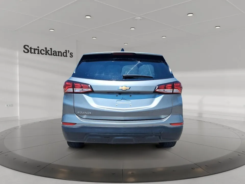 Chevrolet Equinox 2023 photo 3