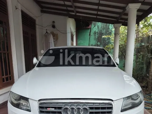 Audi A4 2011 photo 5