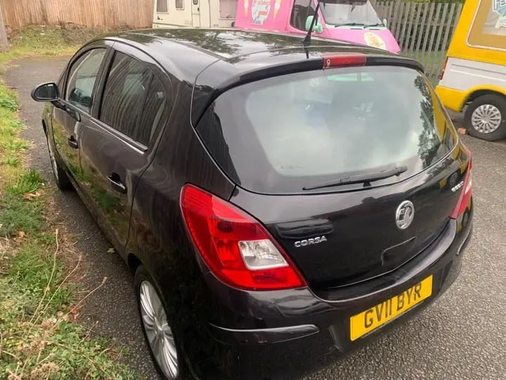 Vauxhall Corsa 2011 photo 5
