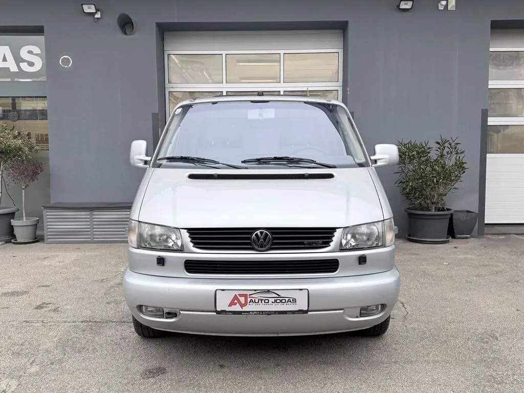 Volkswagen Caravelle 2001 photo 3