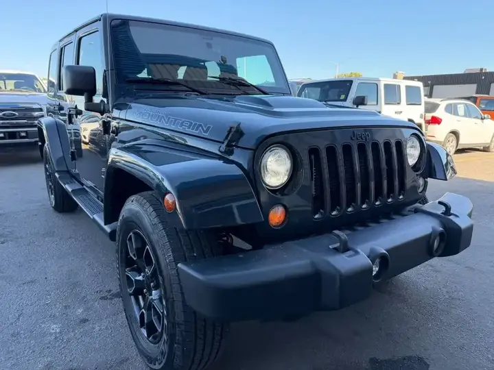 Jeep Wrangler Unlimited 2017 photo 3