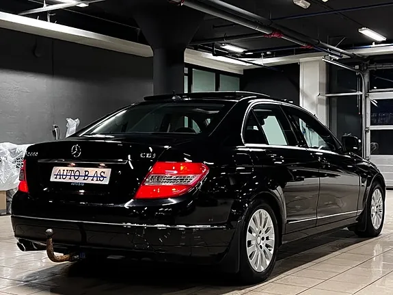 Mercedes-Benz C220 D 2007 photo 5