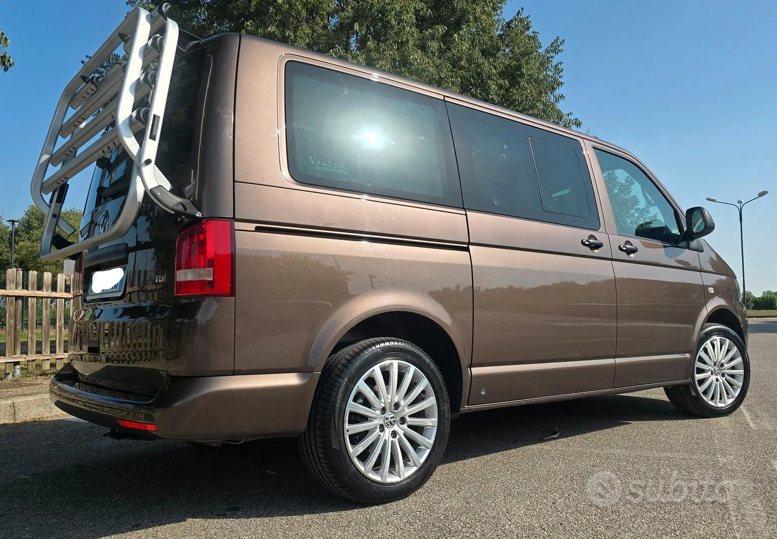 Volkswagen Multivan 2014 photo 3