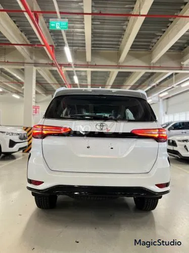Toyota Fortuner 2026 photo 2
