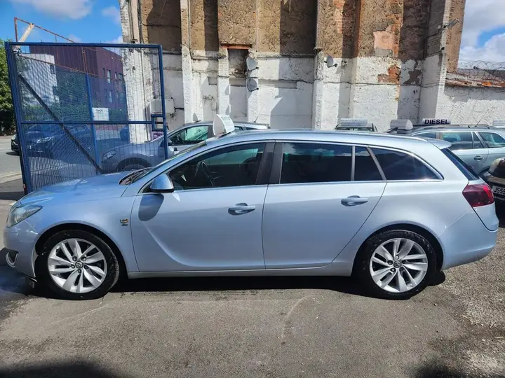 Vauxhall Insignia 2014 photo 5