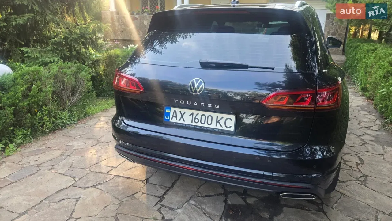 Volkswagen Touareg 2021 photo 3