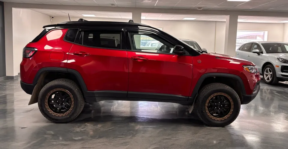 Jeep Compass 2025 photo 3
