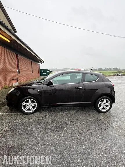 Alfa Romeo Mito 2010 photo 4