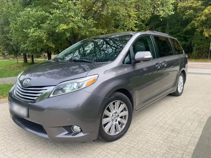 Toyota Sienna