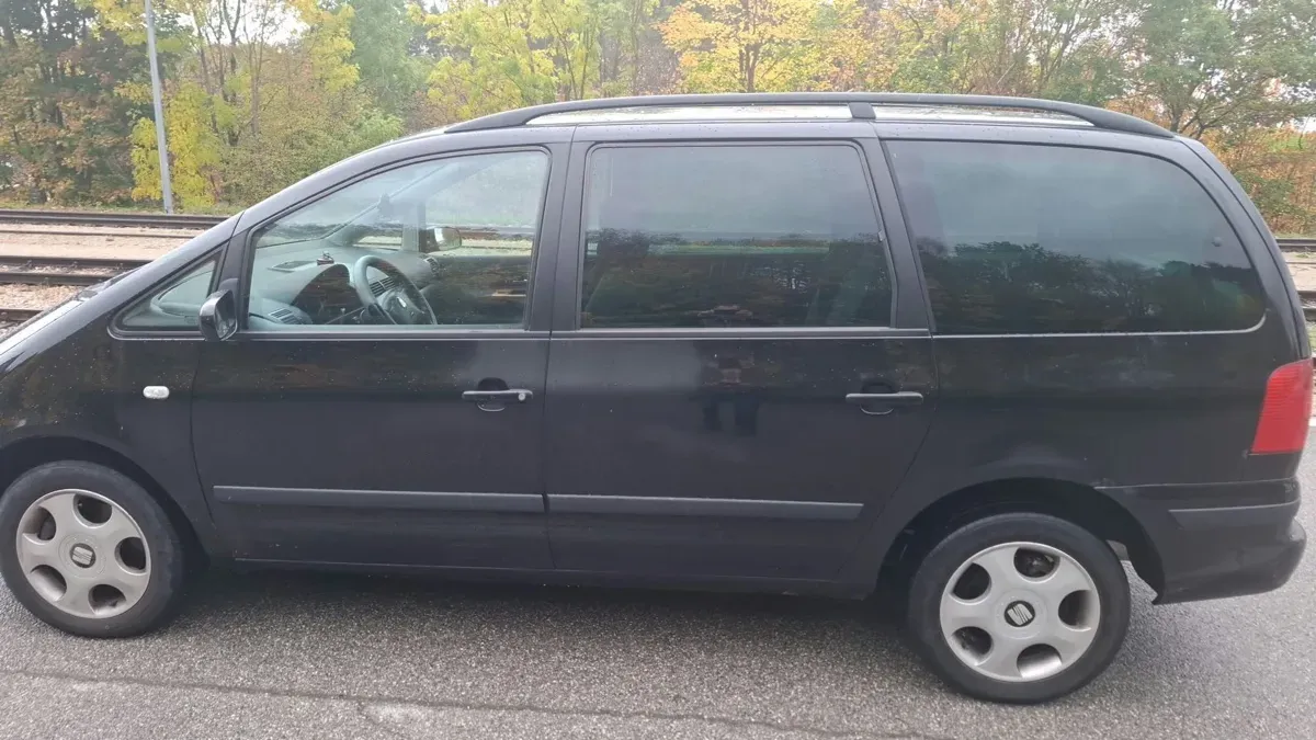 Seat Alhambra 2003 photo 3