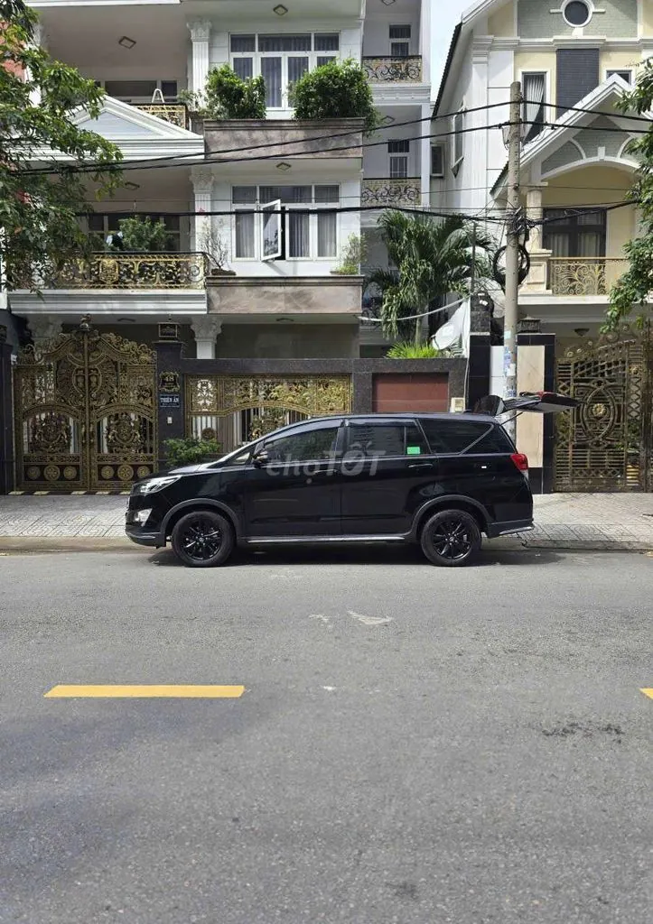 Toyota Innova 2019 photo 3