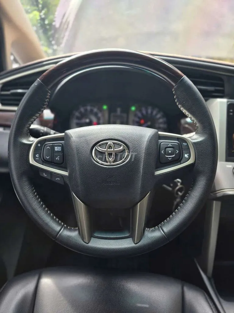 Toyota Innova 2019 photo 5
