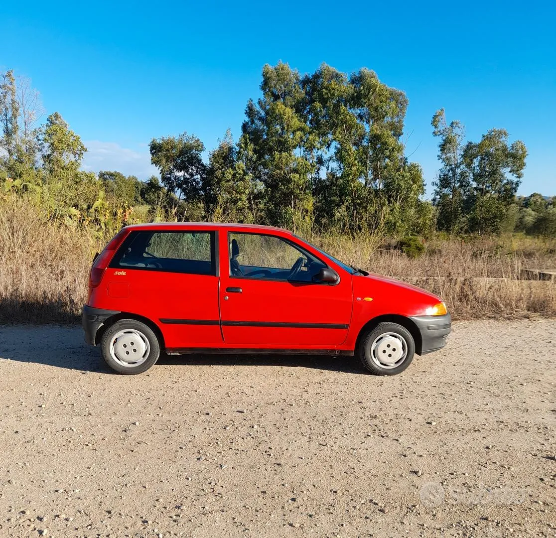 Fiat Punto 1998 photo 4